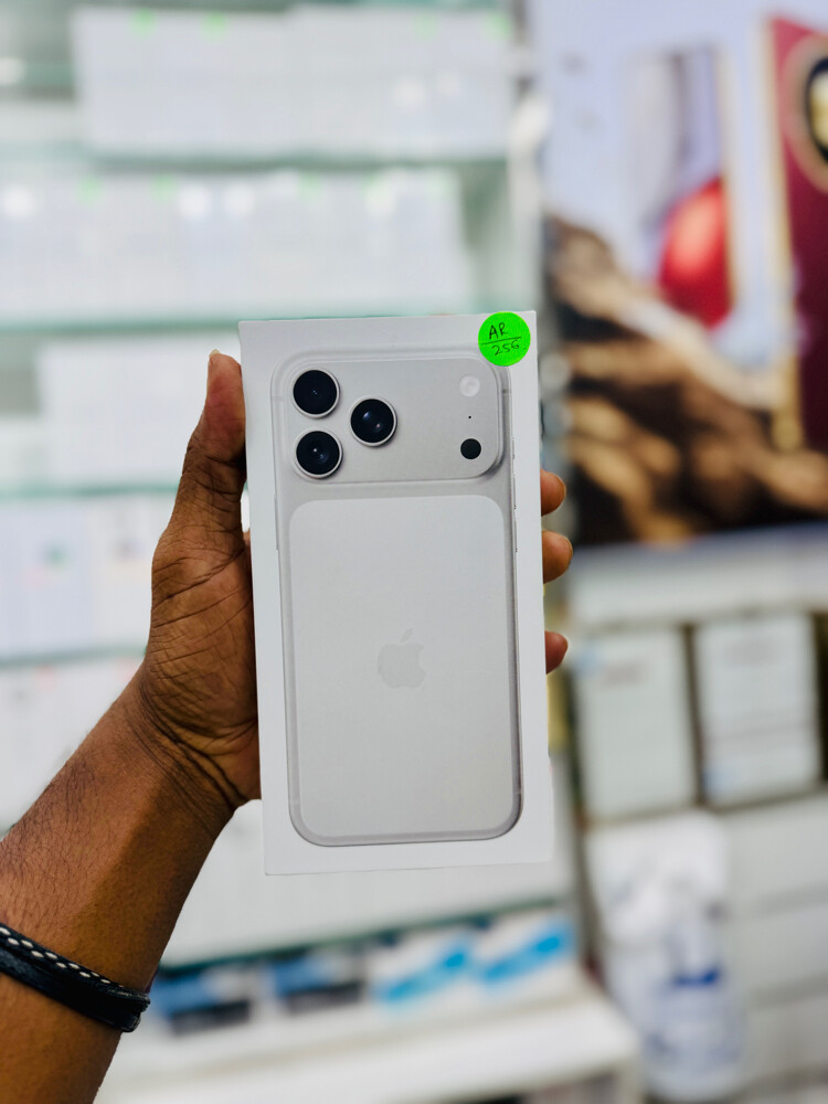 iPhone 17 pro max  - 1