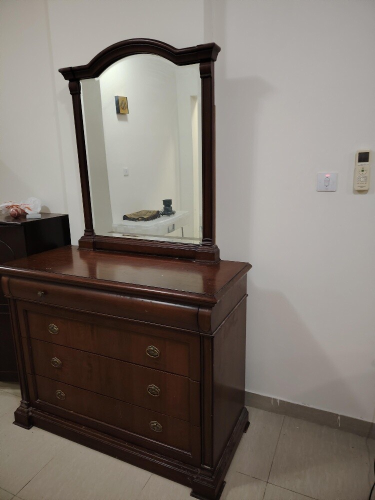 Dressing table for sale - 2