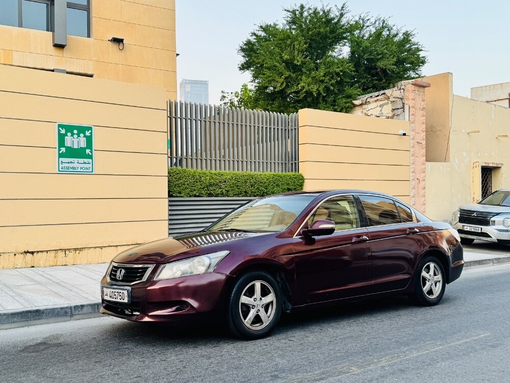 Honda accord 2009 - 1