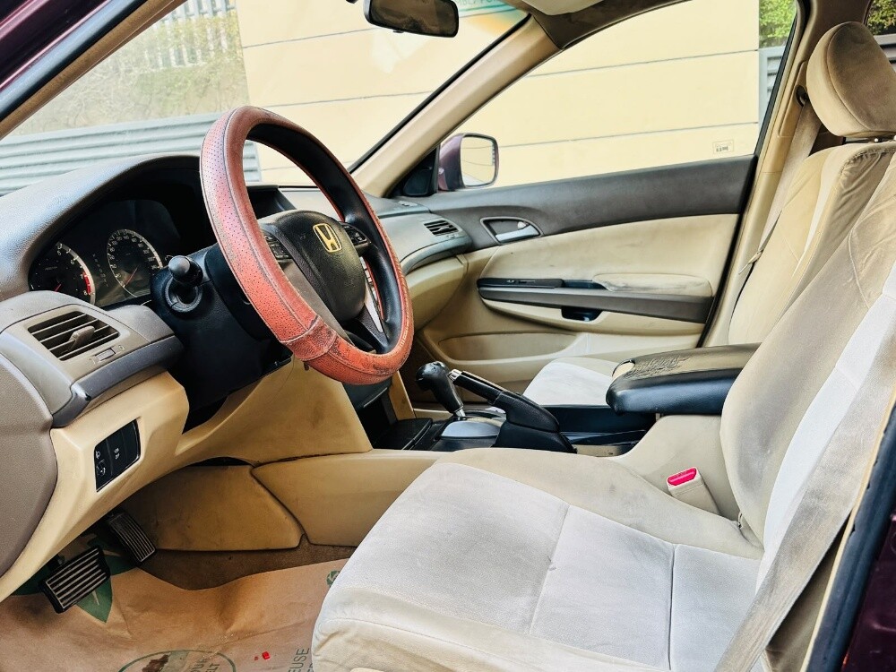 Honda accord 2009 - 4