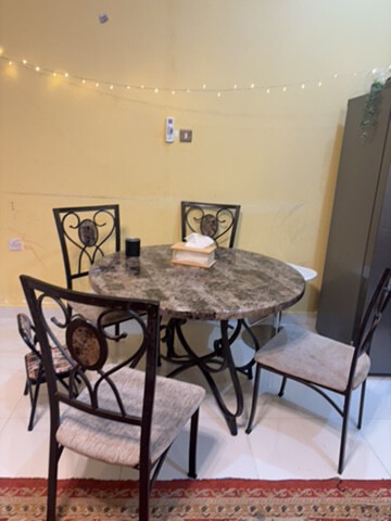 Dining table for sale - 1