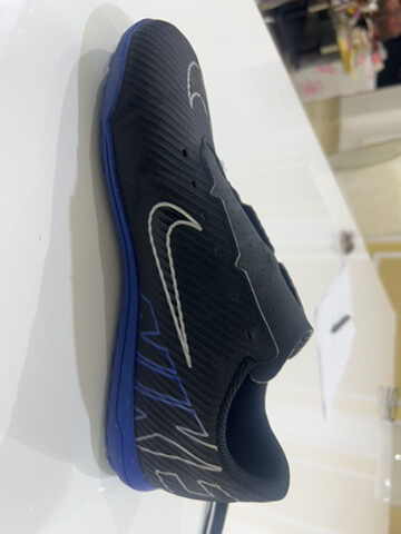 selling original mercurial boots - 4