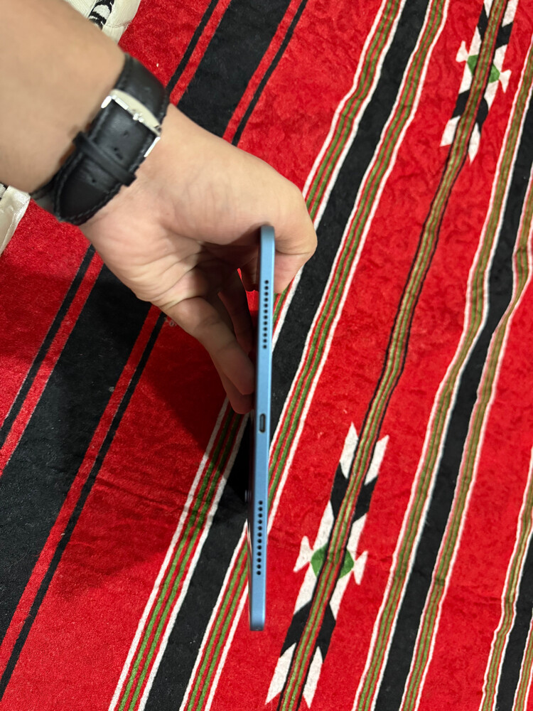 iPad Air 5th Gen 256GB - 7