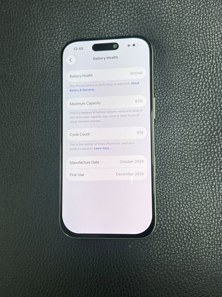 iPhone 16 Pro - 2