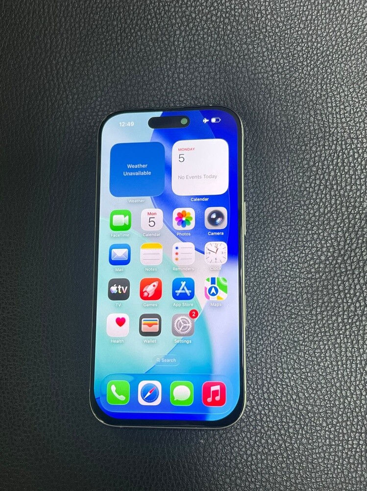 iPhone 16 Pro - 3