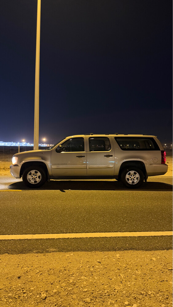 Clean Suburban, new registration - 2