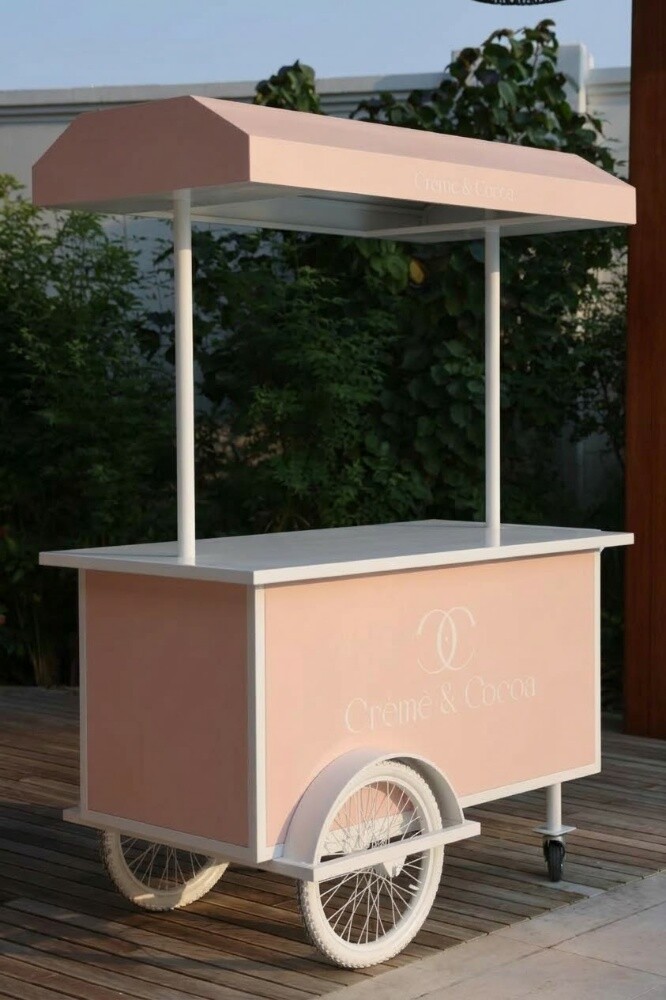 Aluminum serving trolley - 1