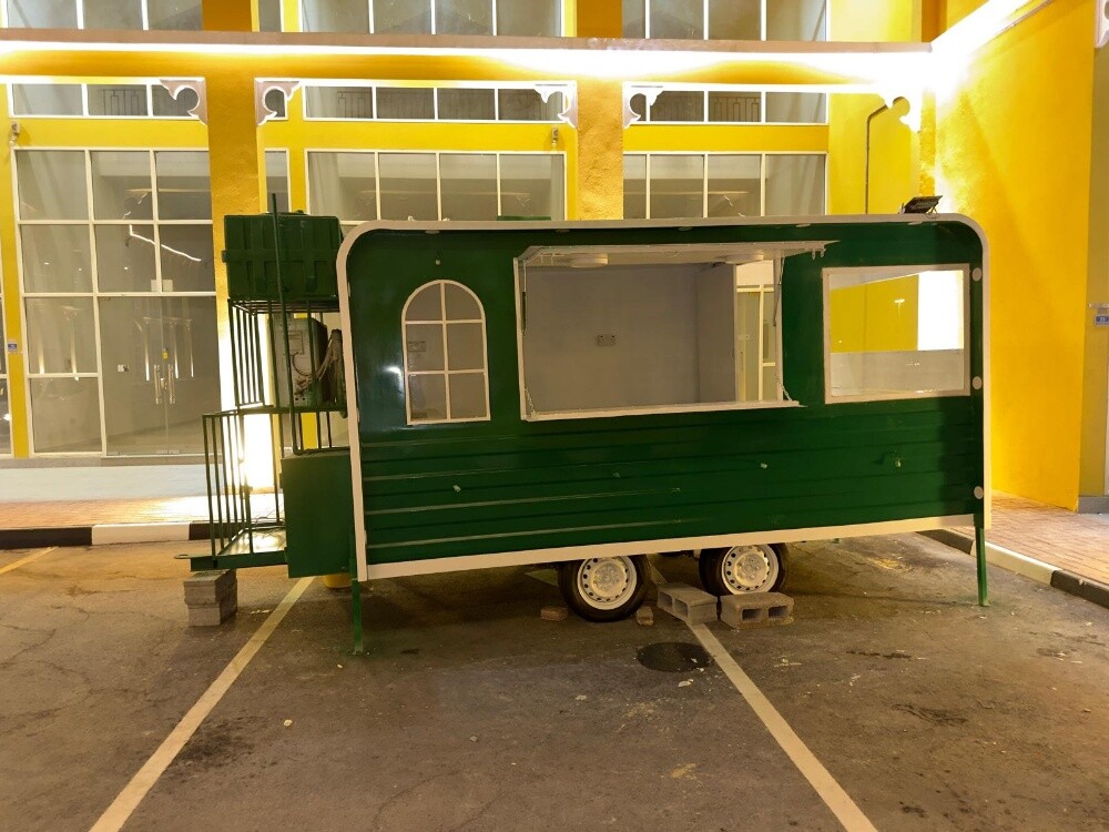 Food truck for sale in good conditi - 2