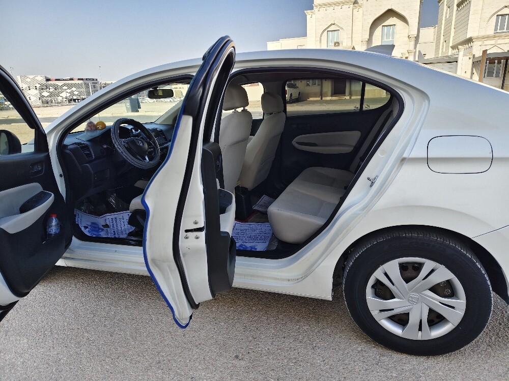 Honda    City   2021  touch  start - 19