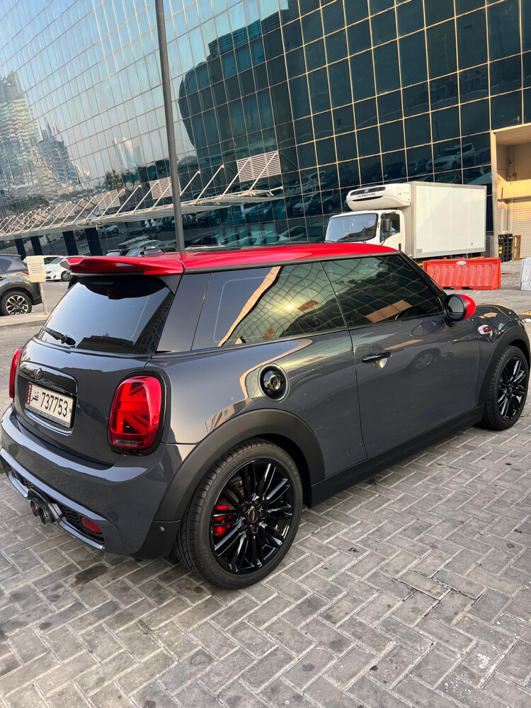 Mini cooper worker - 1