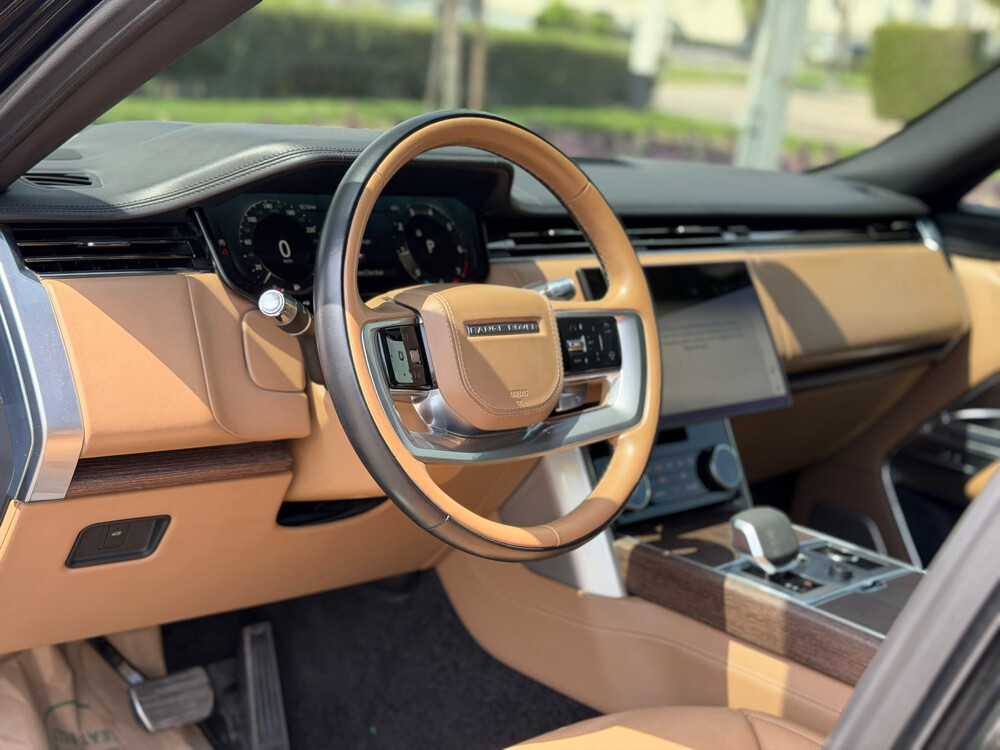 Rangrover Autobiography - 2