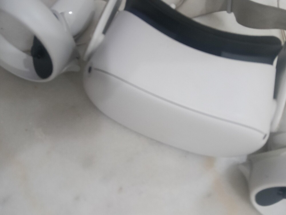 oculus quest 2 vr - 1