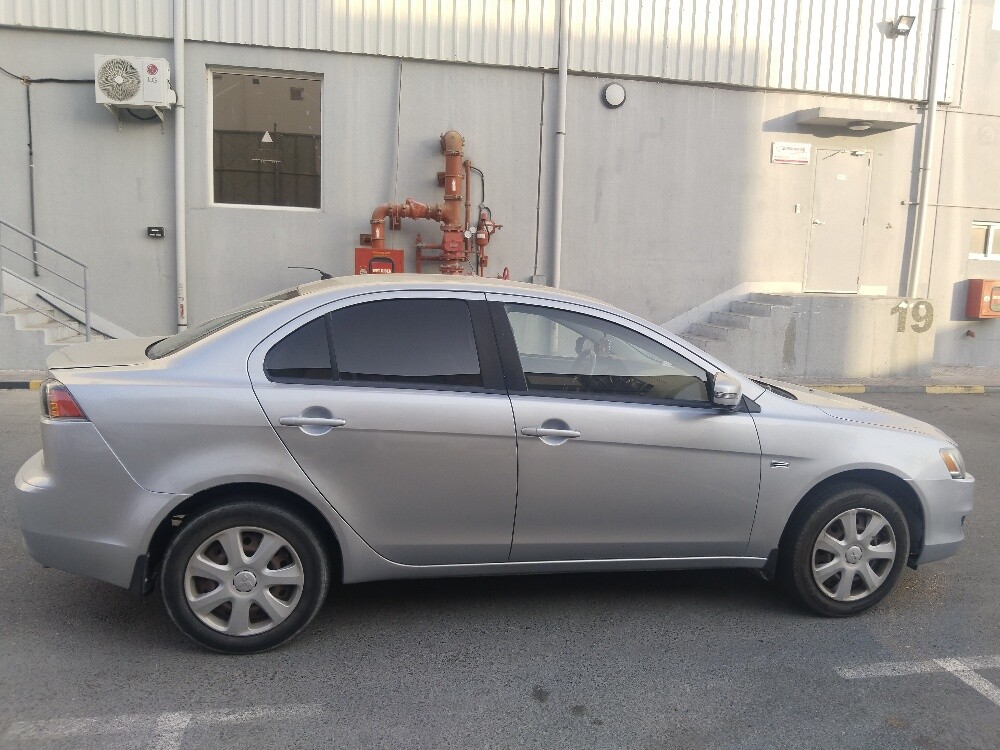 Mitsubishi Lancer 2016 model - 6