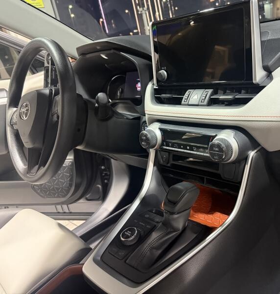 Toyota RAV4 Adventure 2025  2.5L - 10