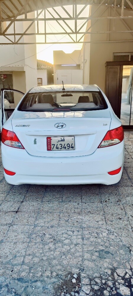 Hyundai Accent - 3