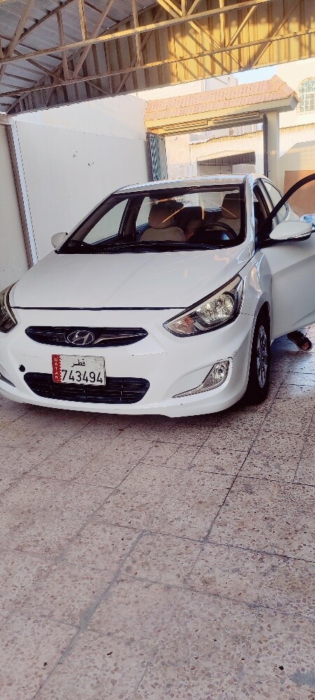 Hyundai Accent - 1