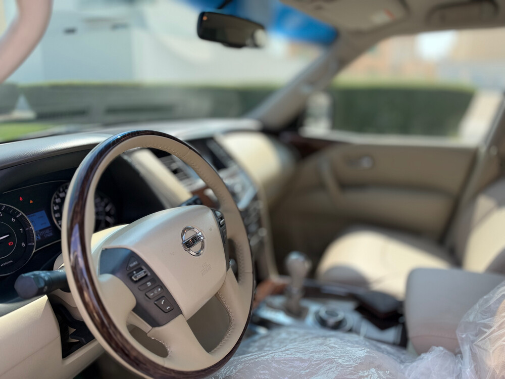NISSAN PATROL PLATINUM-LOW MILEAGE - 11