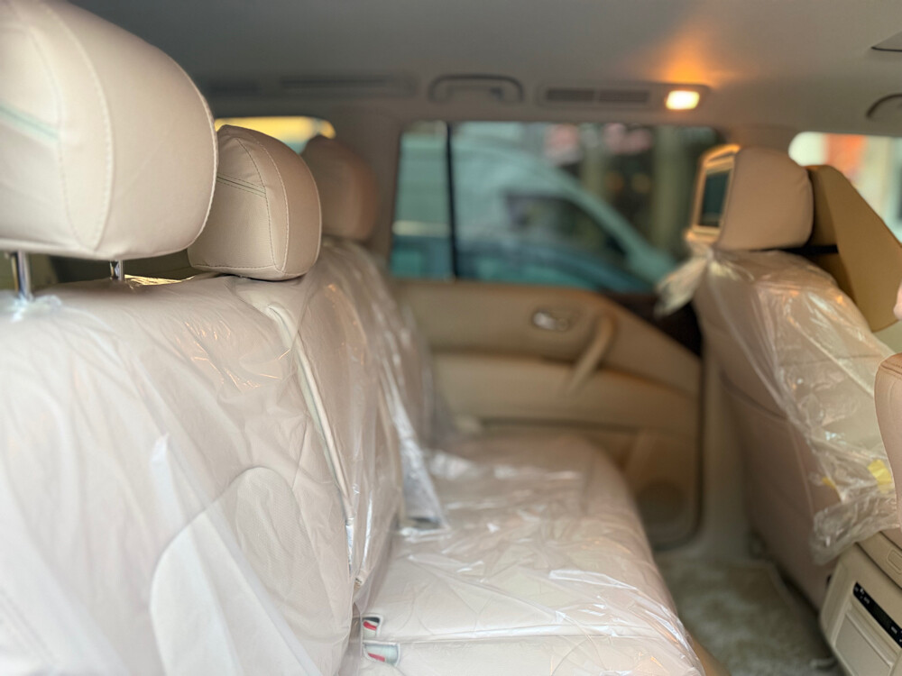 NISSAN PATROL PLATINUM-LOW MILEAGE - 20