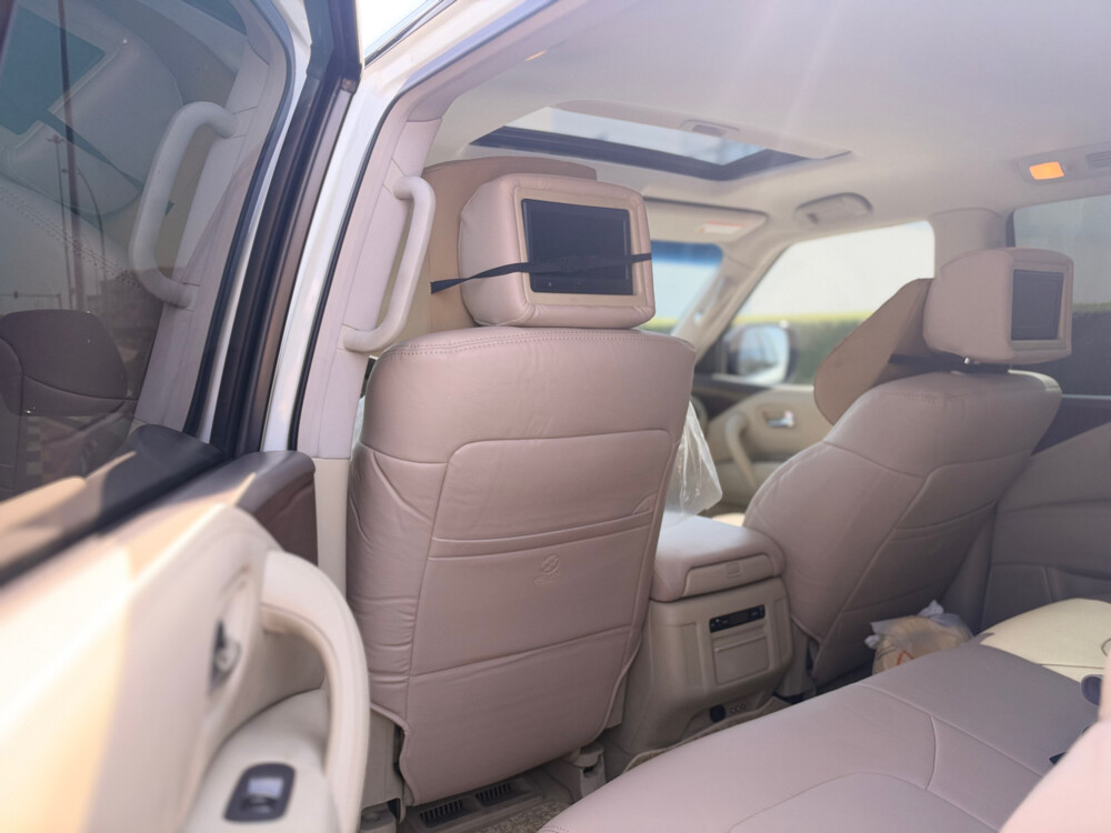 NISSAN PATROL PLATINUM-LOW MILEAGE - 15