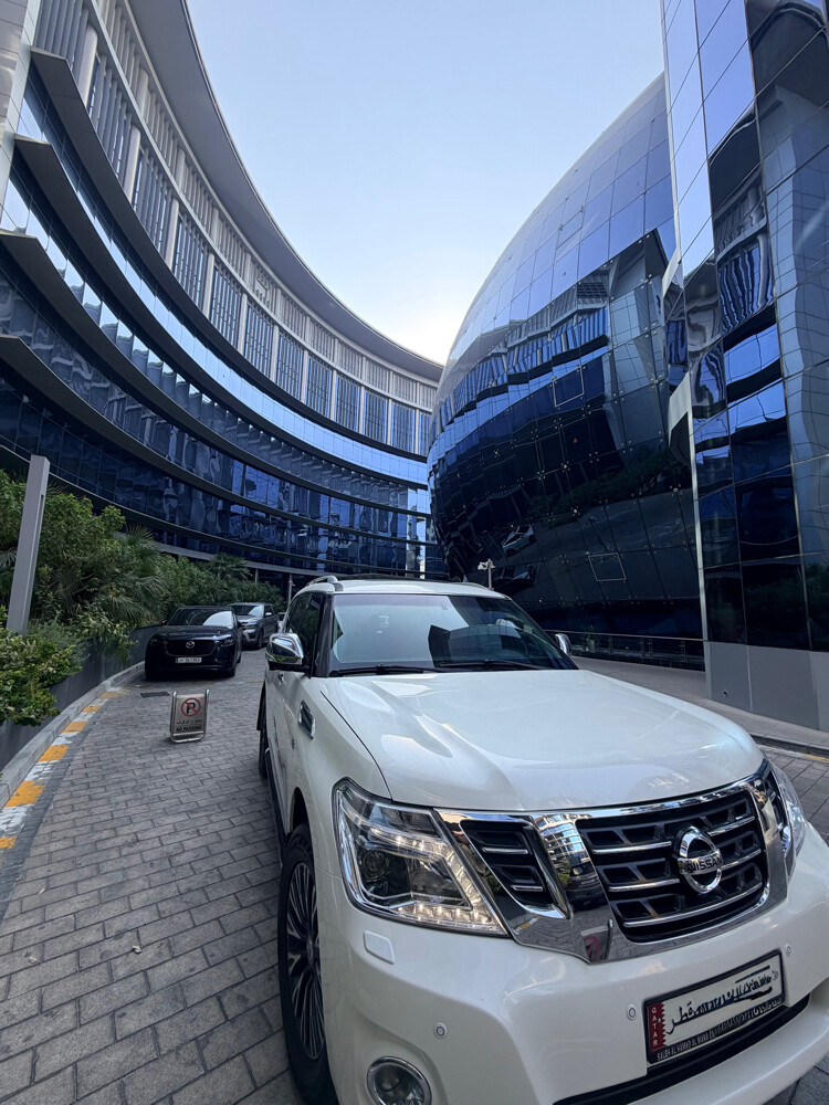 NISSAN PATROL PLATINUM-LOW MILEAGE - 25