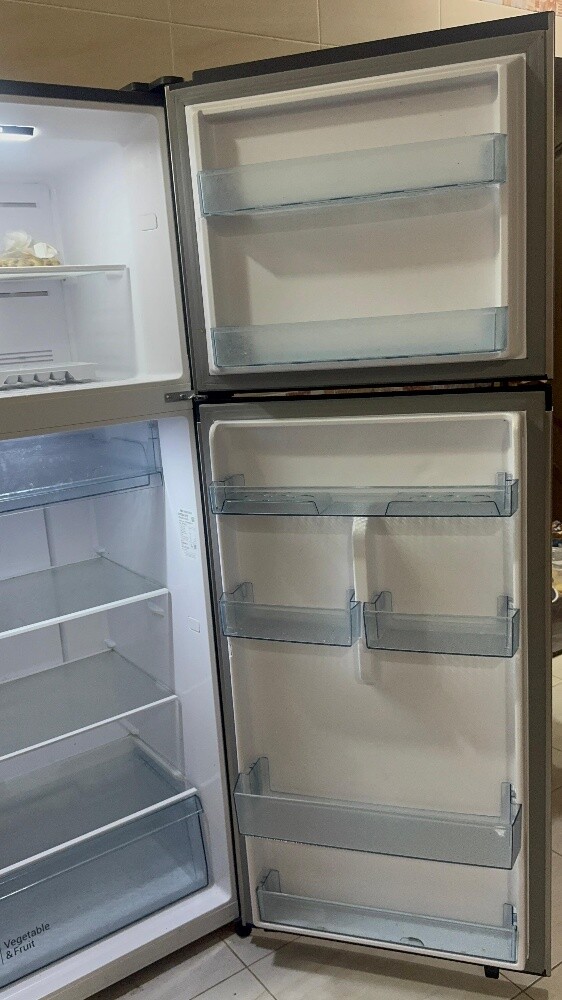 Hitachi Refrigerator - 4
