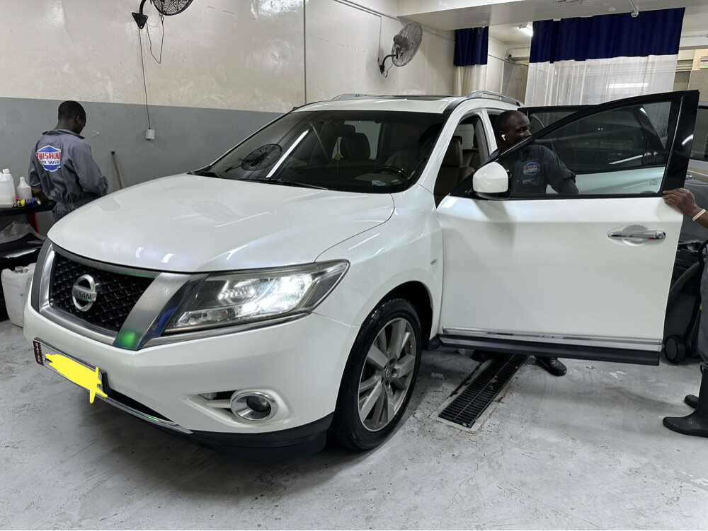 Nissan Pathfinder 2016 SV white - 3