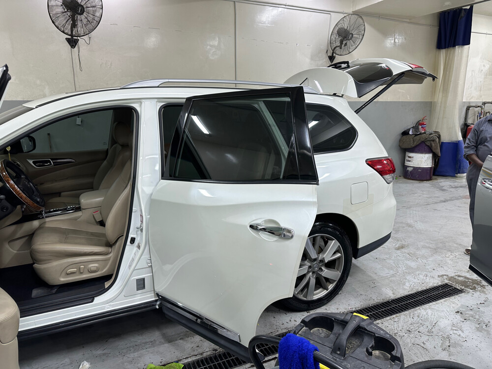 Nissan Pathfinder 2016 SV white - 7