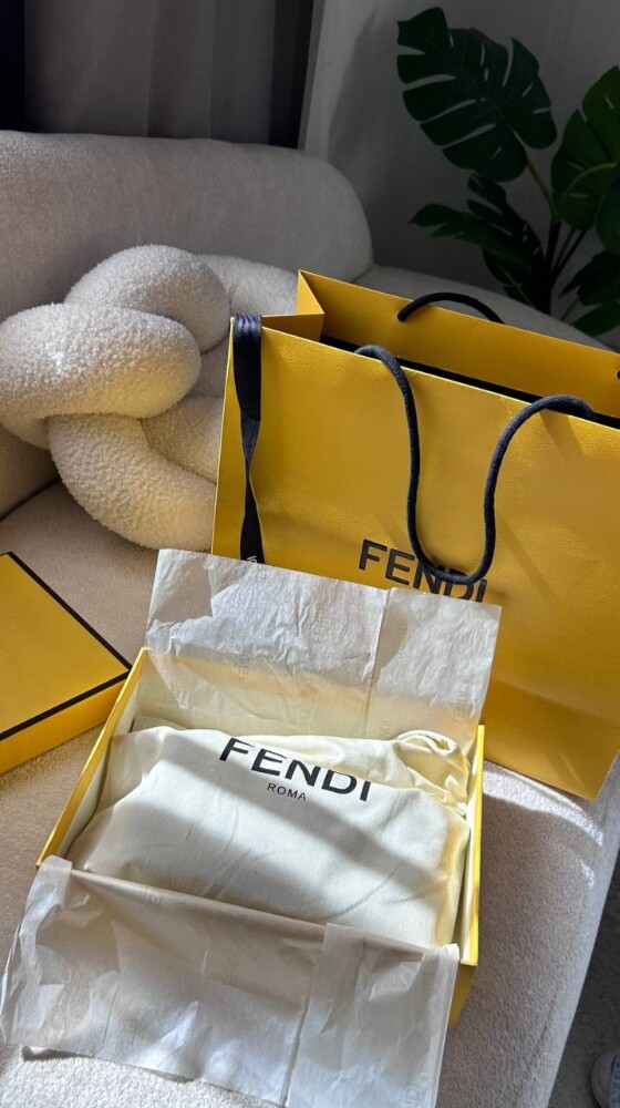 Fendi Baguette Mini Grey - 5