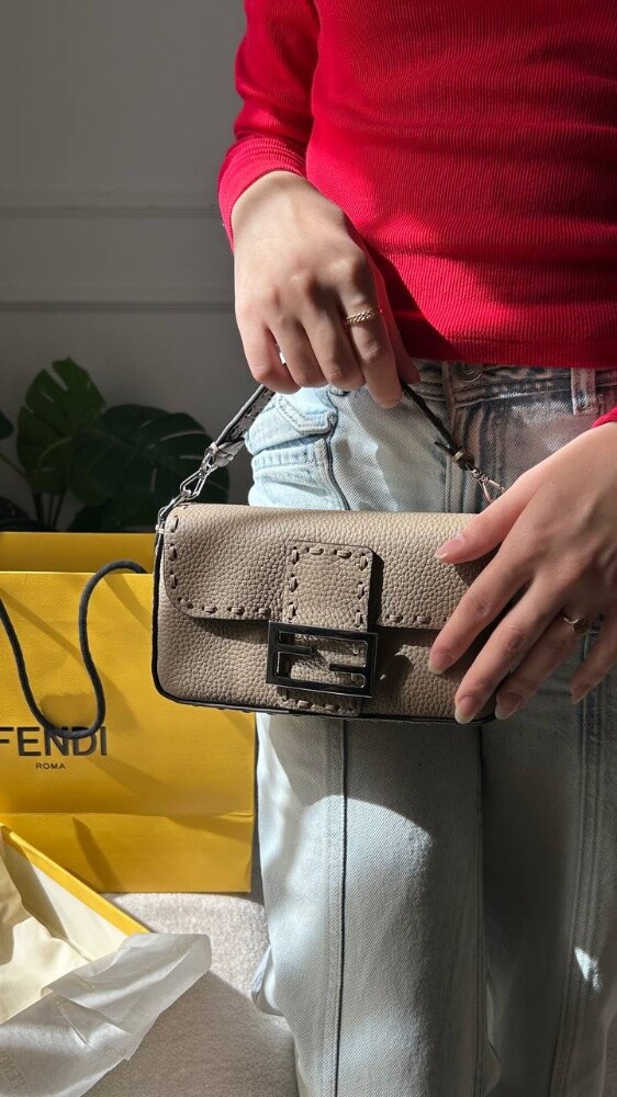 Fendi Baguette Mini Grey - 1