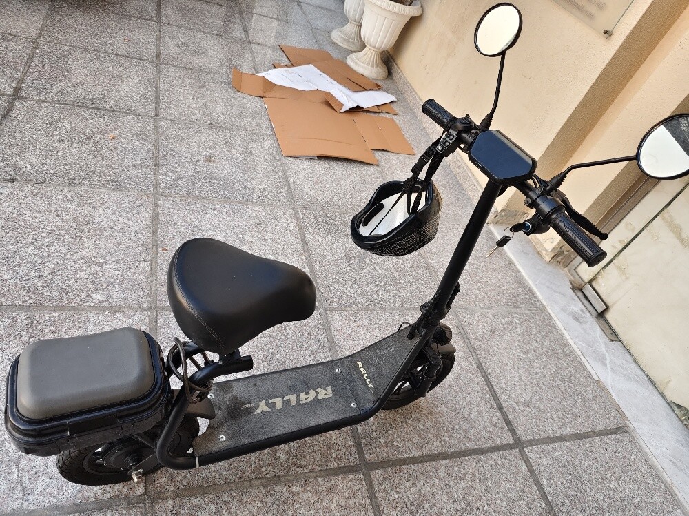 rally scooter for sell - 3