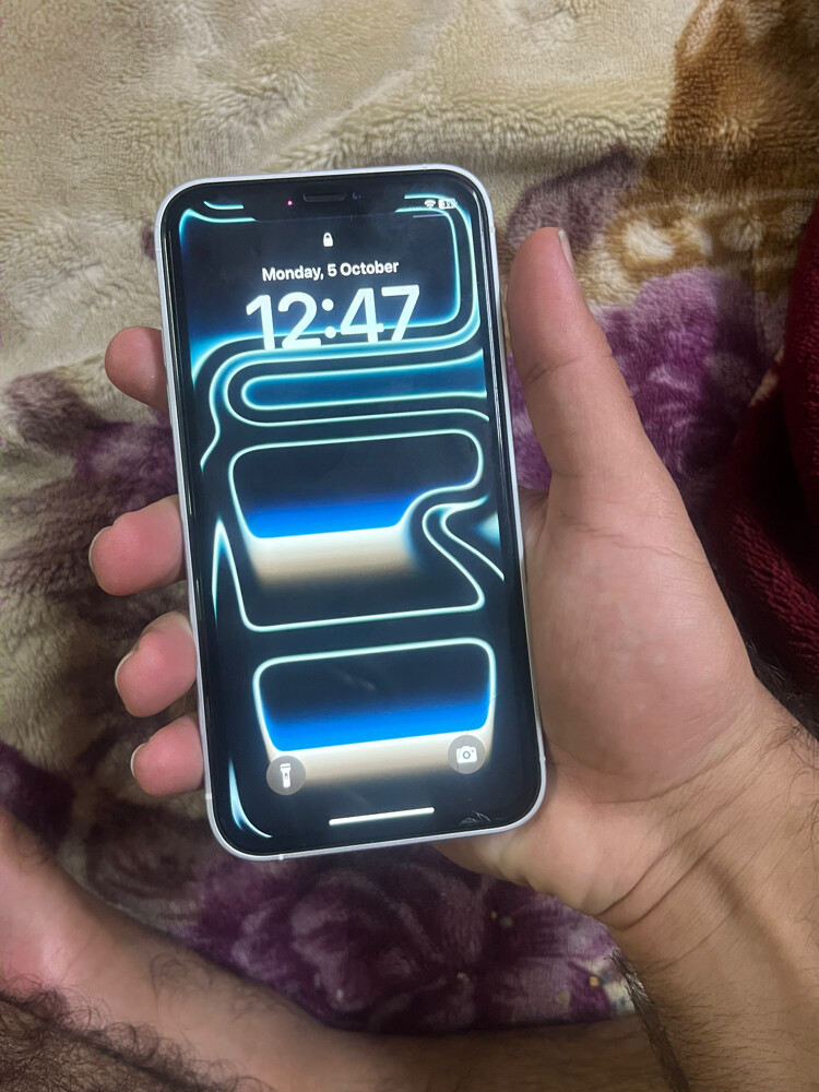 iPhone XR converted to 17pro - 4