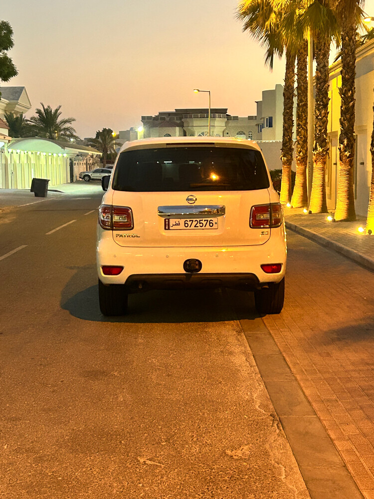 Nissan petrol 2015 SE - 6