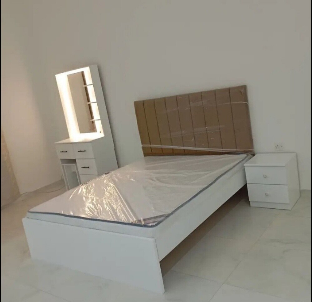 سرير ومرتبة متوفران - 6