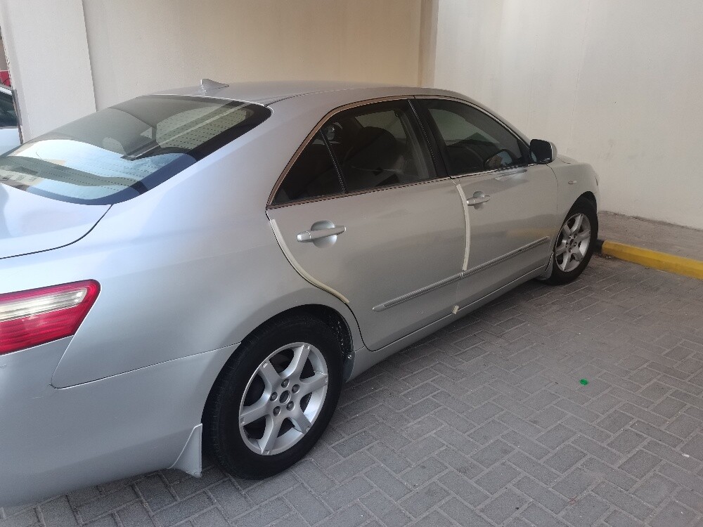 سيارة كامرى بحالة جيدة جير مكينة شاصي مكيف امورها طيبة السعر قابل للتفاوض - 2