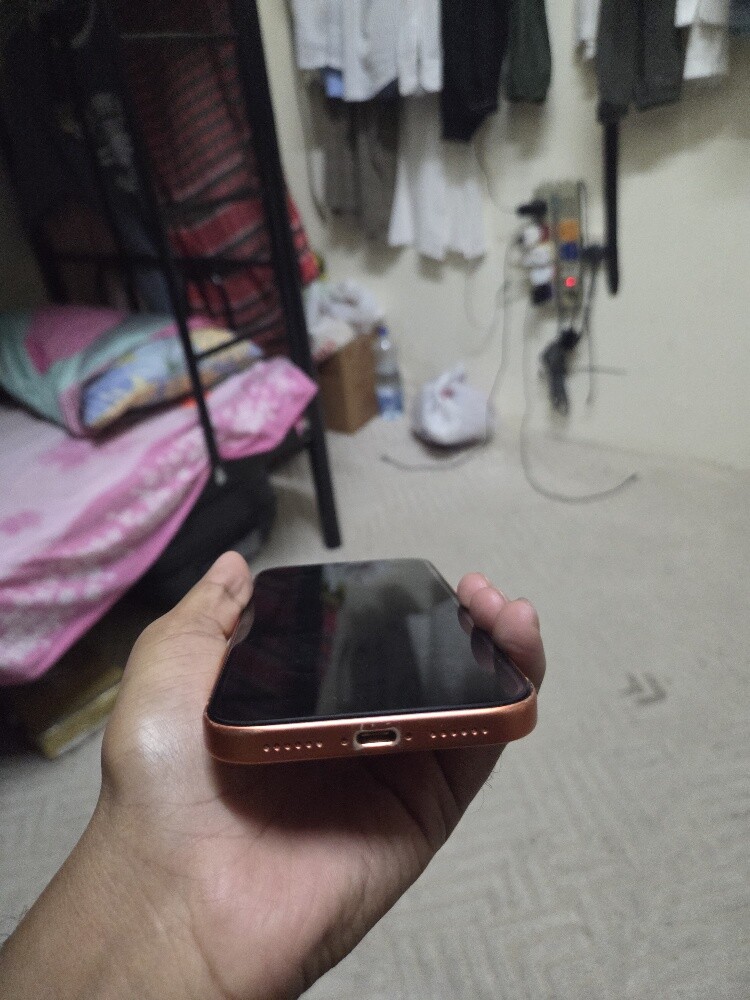 IPhone 17 pro Max 256 - 3