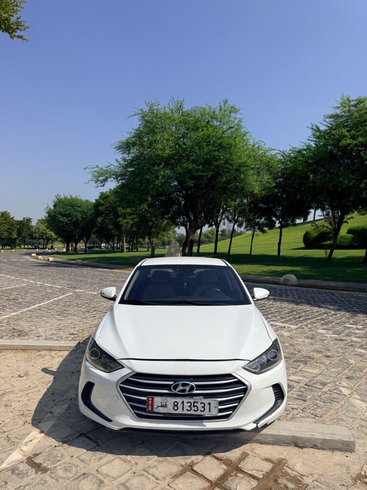 Hyundai Elantra 2017 - 4