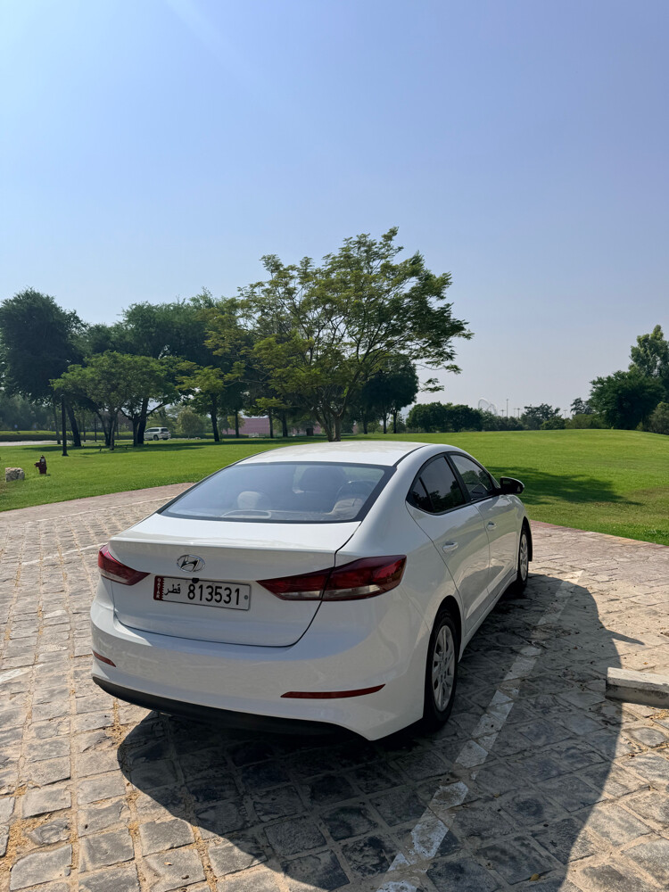 Hyundai Elantra 2017 - 3
