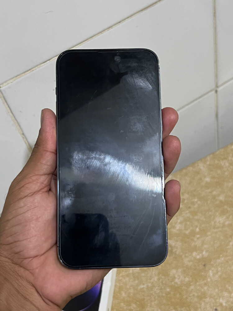 iphone 14 pro mxs 95 batry  - 5