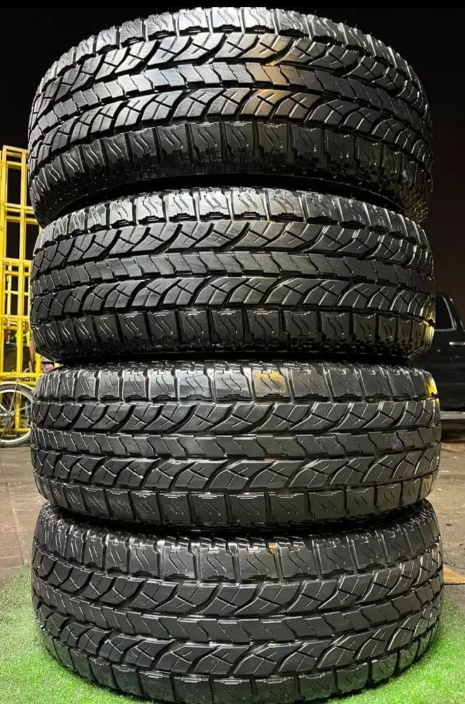 265/70/17"Yokohama tyre - 2