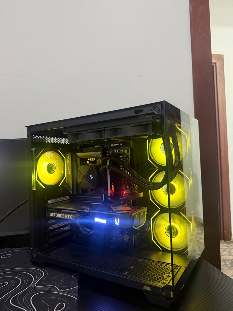 HIGH PC RTX 5070 12 GB  - 1