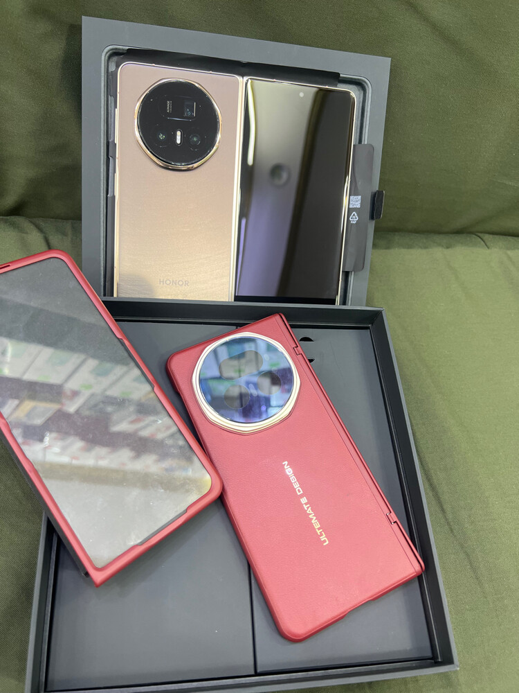 Honor magic V5 512 ram16 - 5