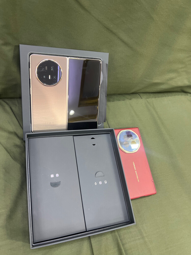 Honor magic V5 512 ram16 - 6