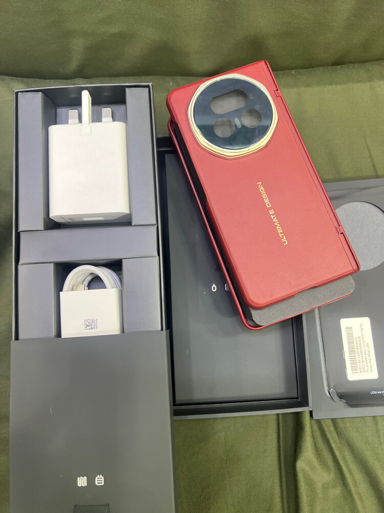 Honor magic V5 512 ram16 - 8