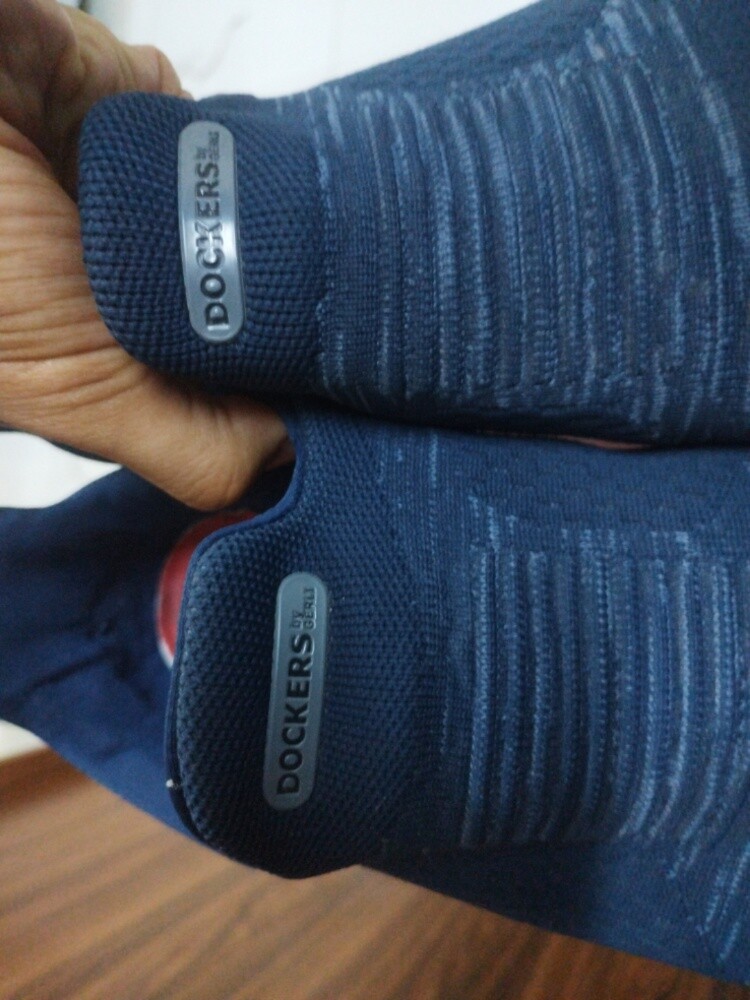 حذاء ادايس - 8