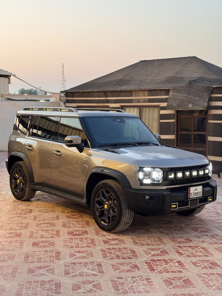 T 2 jetour black - 1