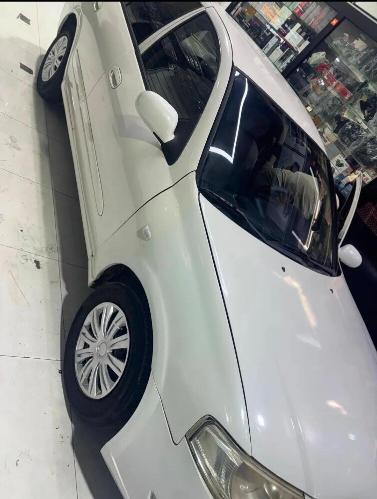 Nissan Sunny 2012 - 2