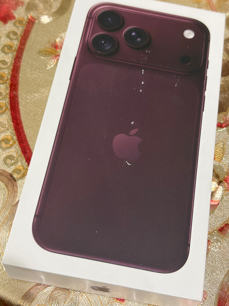 iPhone 18 Pro Max 256GB Burgundy – - 2