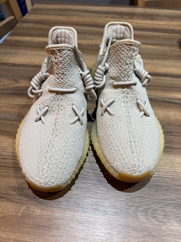 Yeezy  (Original)  - 1