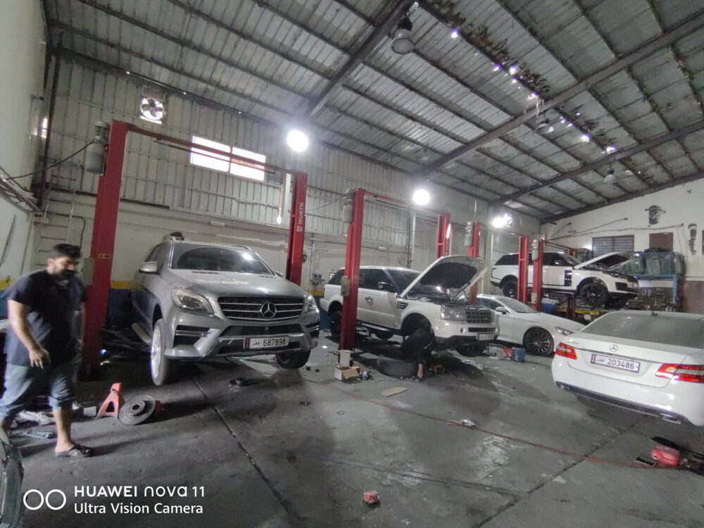 ‏Garage for rent in industrial area - 1