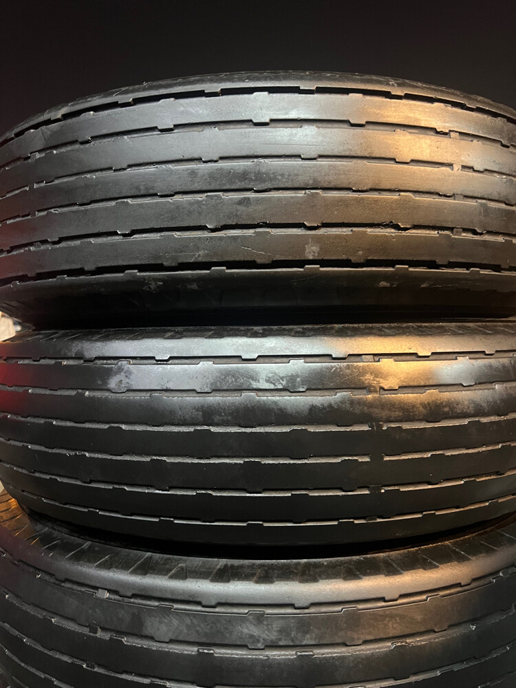 900-17 Maxxis Belun Tyre - 6